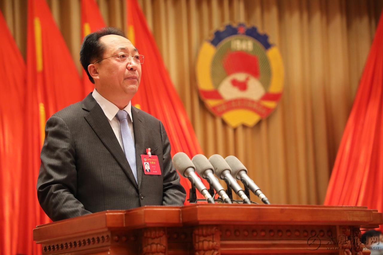 市政協(xié)十三屆五次會(huì)議開(kāi)幕